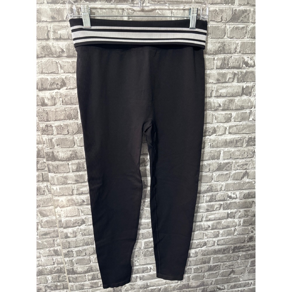 PINK black and white legging‎